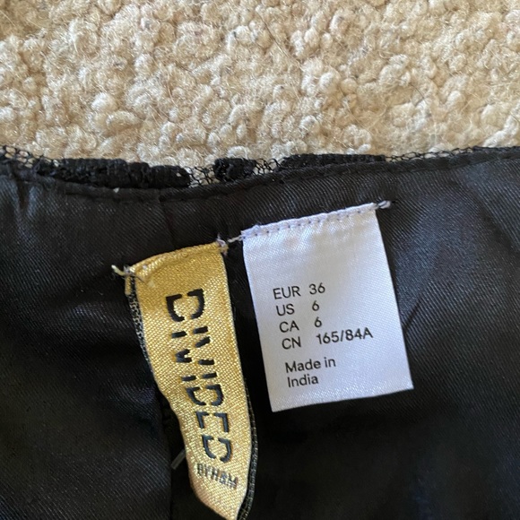 NWT H&M Lace Adjustable Straps MiniDress! Size 6 - Picture 6 of 13